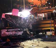 &quot;Literalmente es como si una bomba hubiese estallado en el bus. Es una imagen catastrófica&quot;, dijo Smith. /  Foto: AP