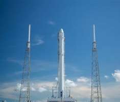 SpaceX lanzó el lunes la nave Dragon desde cabo Cañaveral, en Florida. Un año antes, el primero de estos puertos de anclaje quedó destruido en un accidente de lanzamiento de SpaceX. / Foto: AP