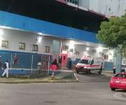 El herido fue trasladado al hospital "Amador Guerrero" para ser atendido.
