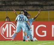 El delantero panameño José Fajardo (d) celebra uno de los dos goles. /Foto: EFE