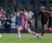  Lionel Messi durante el duelo de esta noche. /Foto: EFE