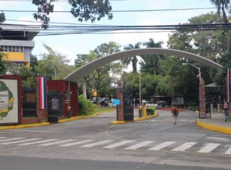 Campus central de la Universidad de Panamá.