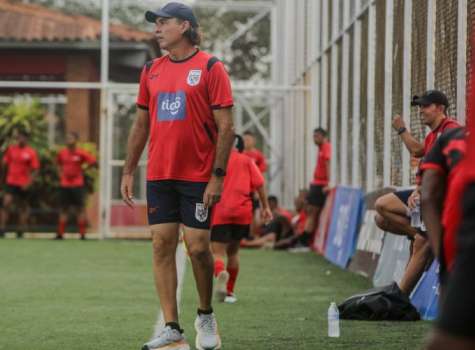 Leonardo Pipino será el director técnico de la Selección Sub-17 de Fútbol de Panamá para este torneo. Foto: Fepafut