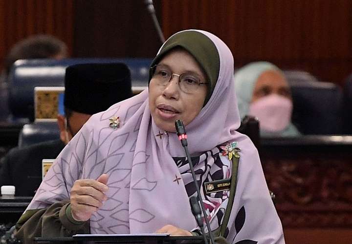 Ministra de Malasia aconseja golpear a las esposas rebeldes