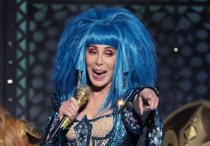  Cher lanzará una versión de "Chiquitita" en español con fines solidarios