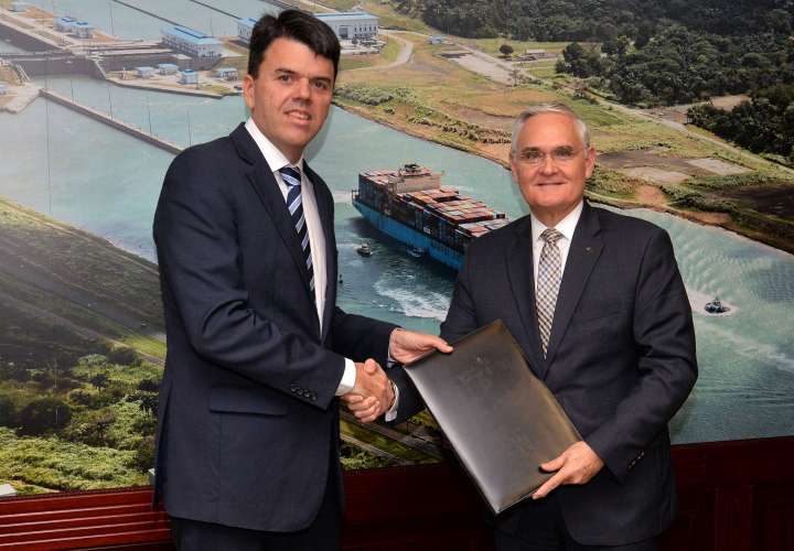 Canal de Panamá promueve con el puerto brasileño de Itaquí tránsito de granos