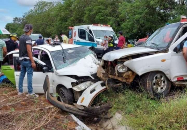 Un muerto y tres heridos deja accidente en carretera de Cochea Arriba, Chiriquí