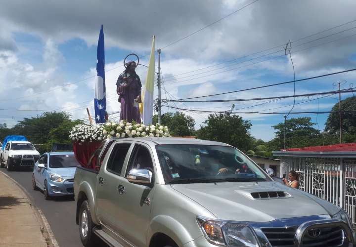 Santiago Apóstol recorre las calles de Veraguas 