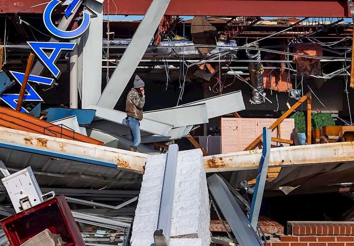  El peligro de tornados se mantiene en EEUU tras más de 70 muertes