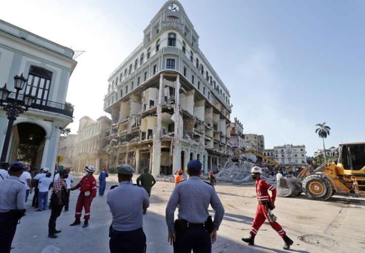 26 muertos y más de 80 lesionados en explosión de hotel en Cuba