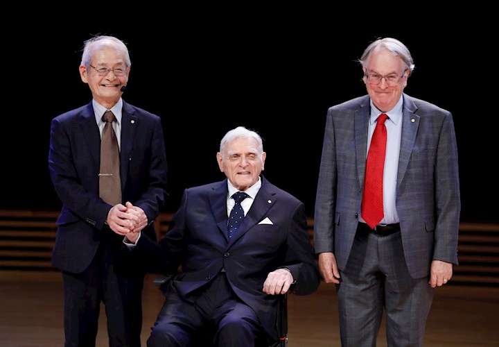 Los premios Nobel 2019  Akira Yoshino, John B Goodenough y Stanley Whittingham