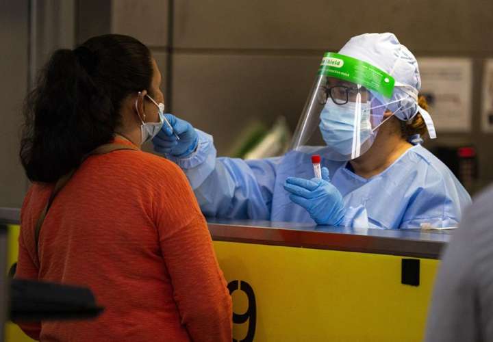  Detectan una nueva variante del virus en el sur de California