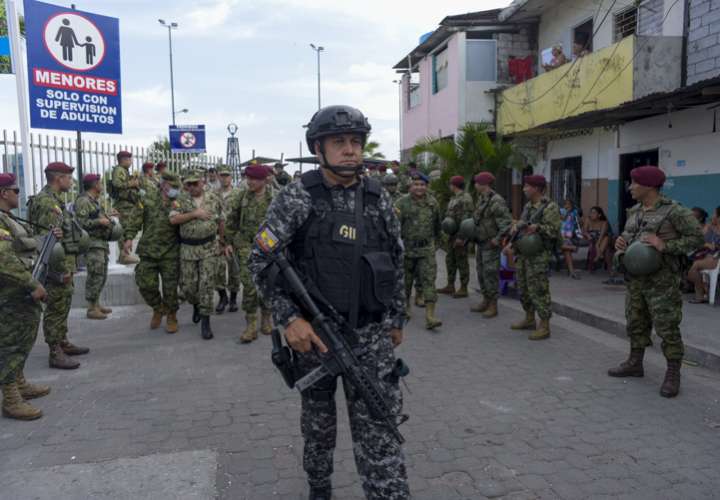  Más de un millar de detenidos en el estado de excepción en Ecuador