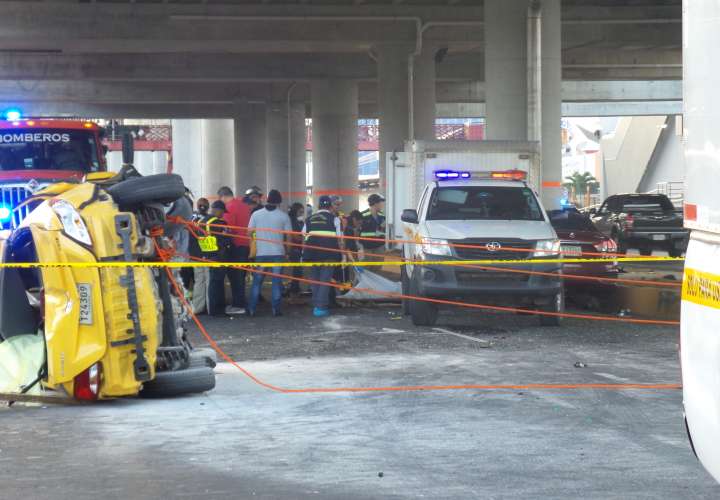 ¡Tragedia¡  5 muertos en accidente de tránsito en la vía Tocumen