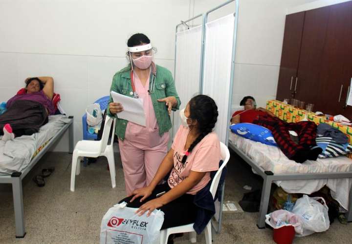  Bolivia amplía un mes más la cuarentena ante el aumento de casos de COVID-19