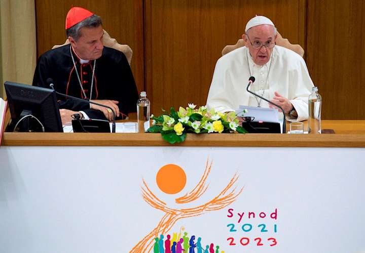  El papa insta al Sínodo a crear una Iglesia "amiga" e integrar a las mujeres