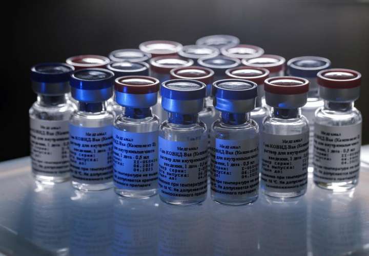  Rusia produce la primera partida de su vacuna anti-COVID-19 Spútnik V