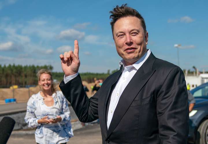 Elon Musk lanza una oferta de 43.000 millones de dólares por Twitter