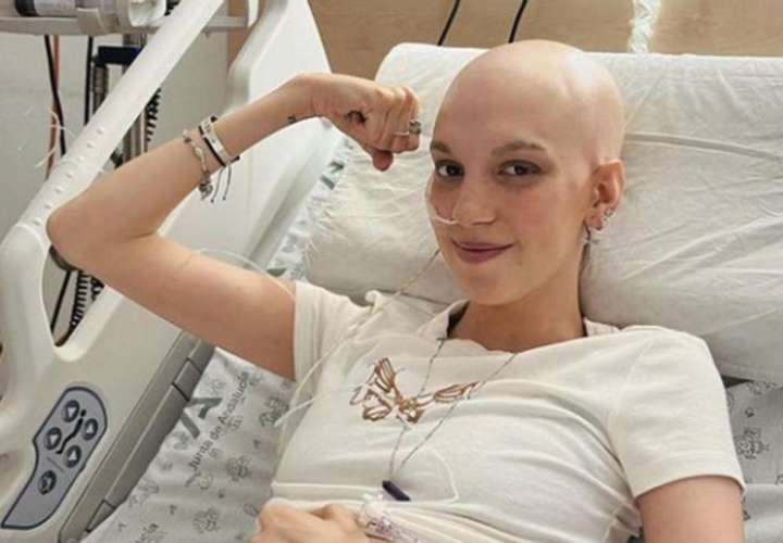 Muere Elena Huelva, un símbolo de la lucha contra el cáncer en redes