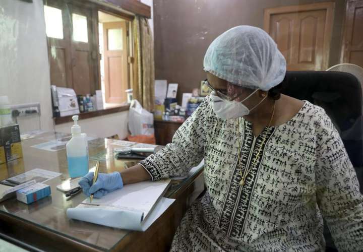  India defiende sus ensayos clínicos para la vacuna contra la COVID-19