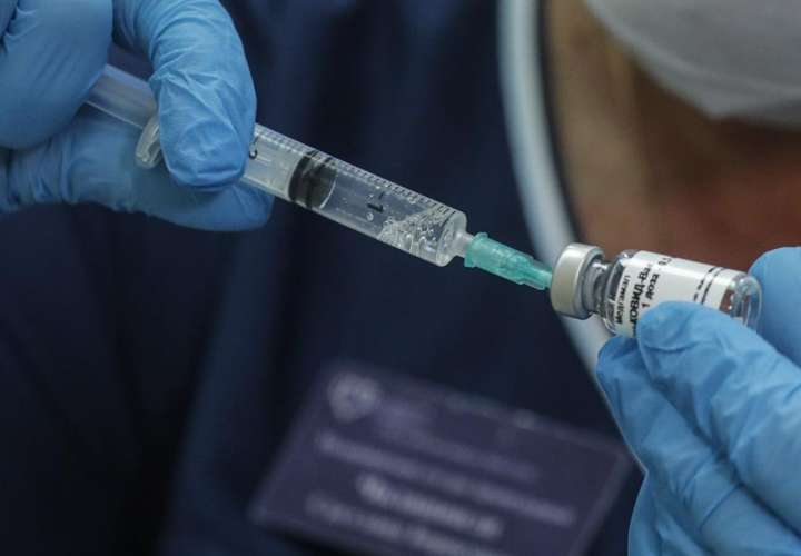  La India aprueba el ensayo clínico de la vacuna rusa contra la COVID-19