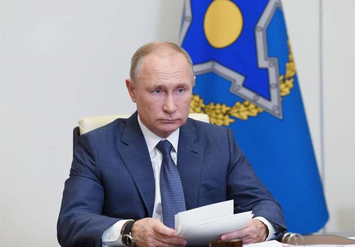 Putin ordena comenzar la próxima semana la vacunación masiva contra covid-19