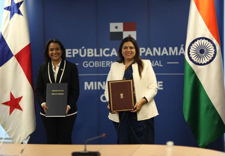  Panamá e India firman convenio de cooperación cultural y educativa