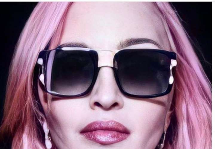 Madonna se aloca en las redes y se pinta el pelo de rosa 