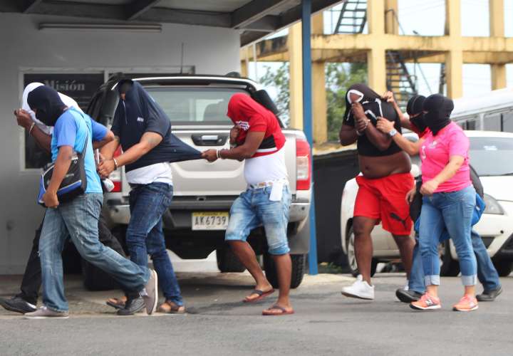 Incautan 206 kilos de droga en bus Panamá-Colón
