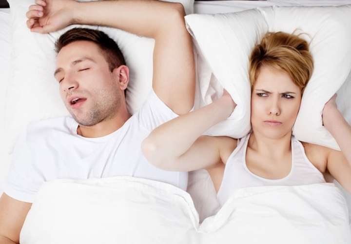 Las mujeres que roncan son más propensas a sufrir problemas cardíacos