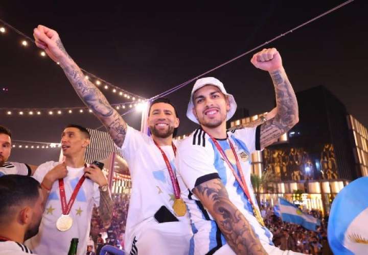 Los campeones del mundo rumbo a Argentina