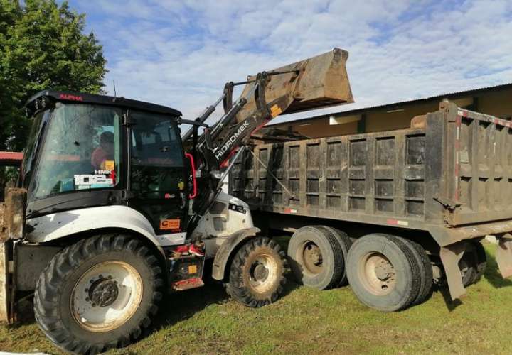 Recolectores denuncian que solo tienen dos camiones para recoger la basura