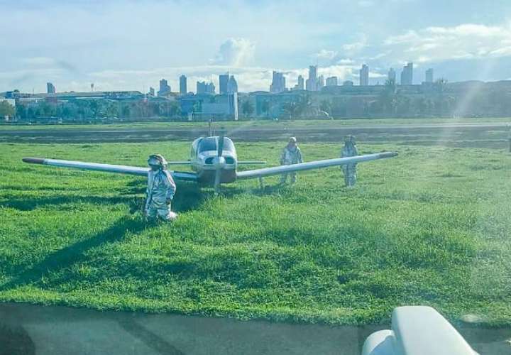 Avioneta se sale de la pista en aeropuerto de Albrook