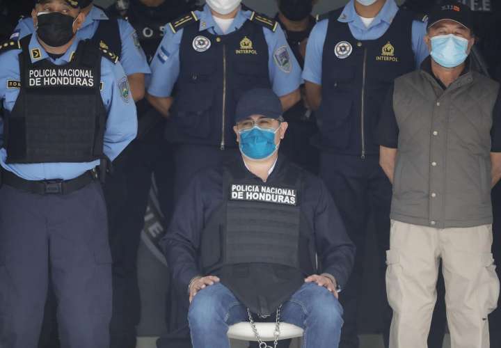 Honduras autoriza extradición a EEUU de expresidente Hernández