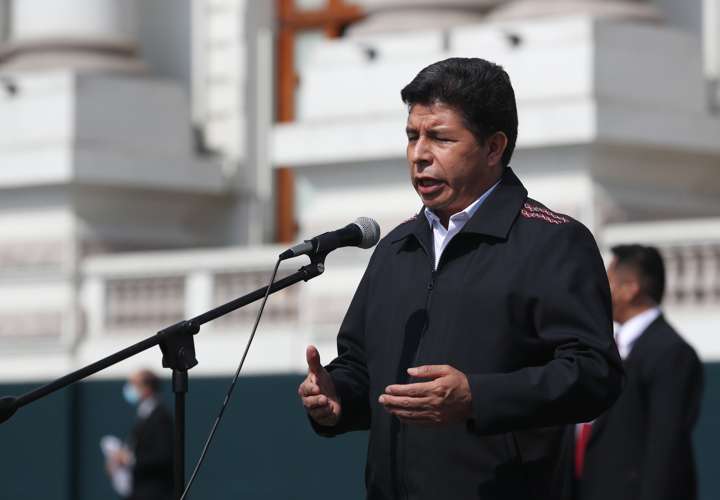 Expresidente de Perú dice que está "injustamente detenido"