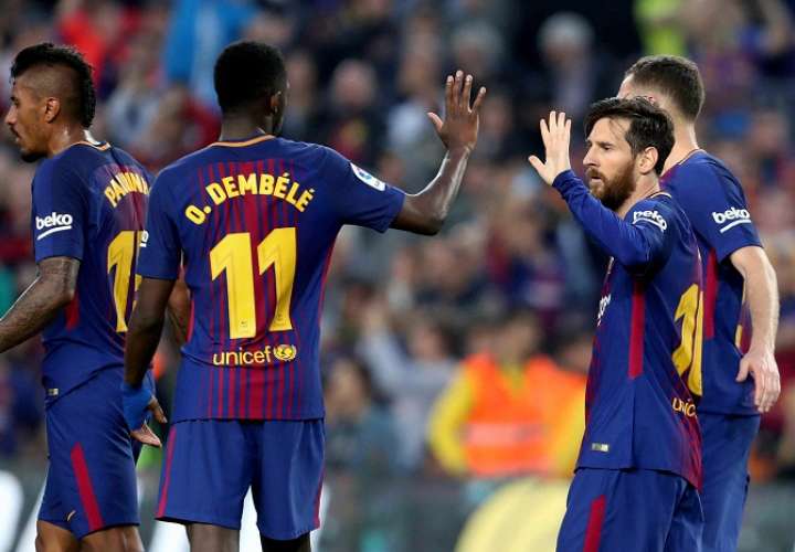 Lionel Messi celebra el tercer gol de su equipo ante el Villarreal. /EFE