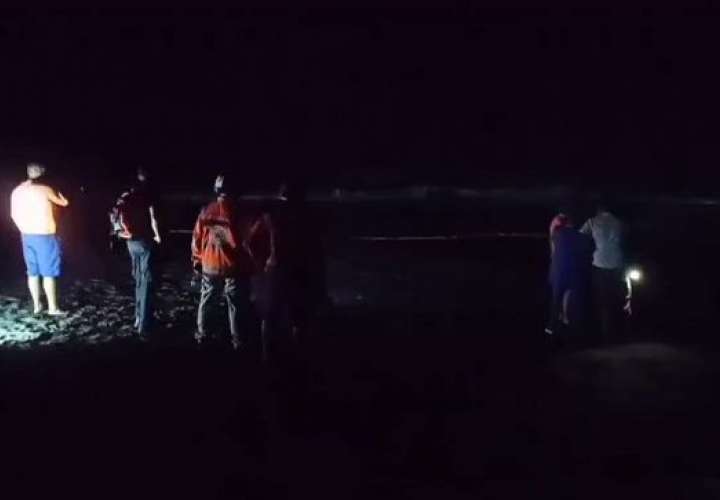 Activan búsqueda de menor desaparecido en playa La Barqueta