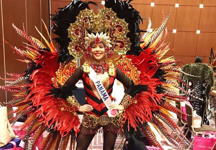 Panameña se luce en la primera prueba del Miss Internacional en Japón