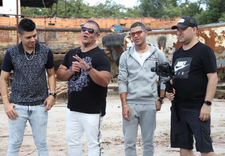 'Remix' de El Boza, Comando Tiburón y J Balvin trae varias novedades