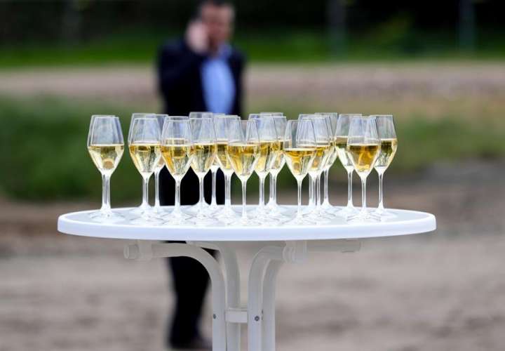 La pandemia pone en jaque al champán francés