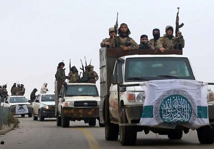  Más de 20 muertos en choques entre Al Qaeda y una milicia 