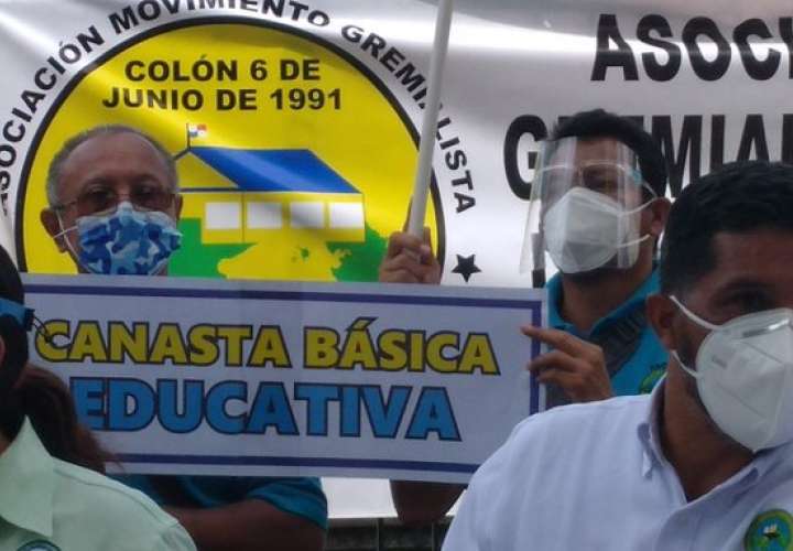 Educadores presentan propuesta "Canasta Básica Educativa Solidaria"