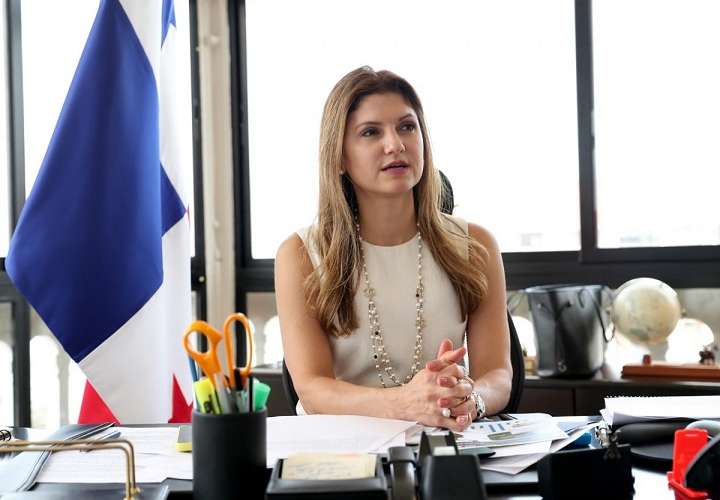 En la imagen la Canciller de Panamá, Erika Mouynes. 