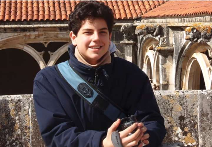 Beatifican a Carlo Acutis, "patrón de la web" que murió  a los 15 años (Videos)