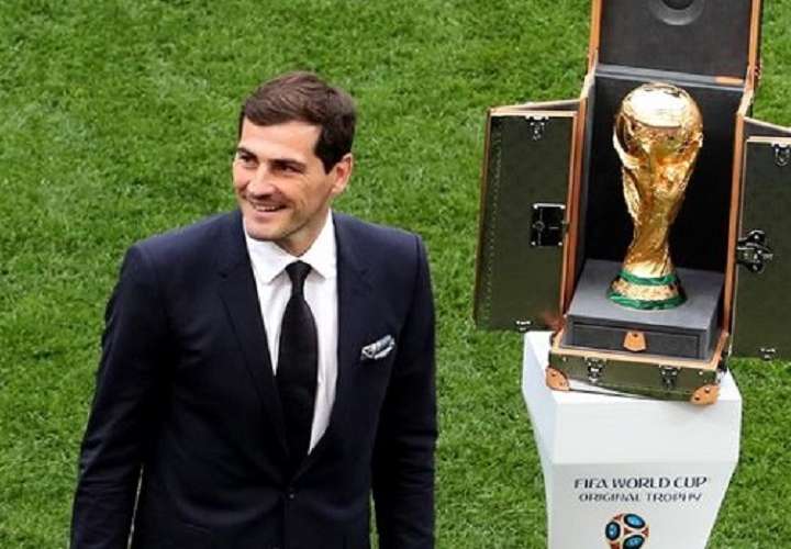 El portero Iker Casillas, que no ha vuelto a ju,.gar desde su infarto de miocardio en mayo de 2019.