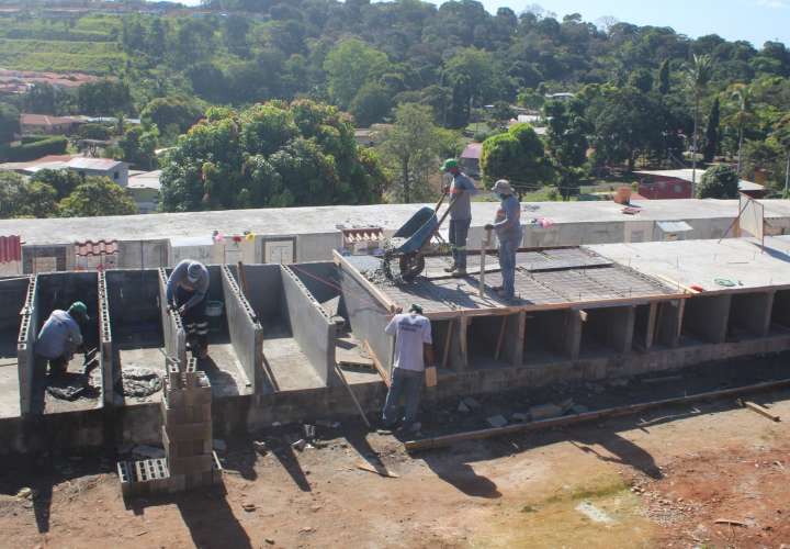 Aumentan construcción de bóvedas en cementerios 