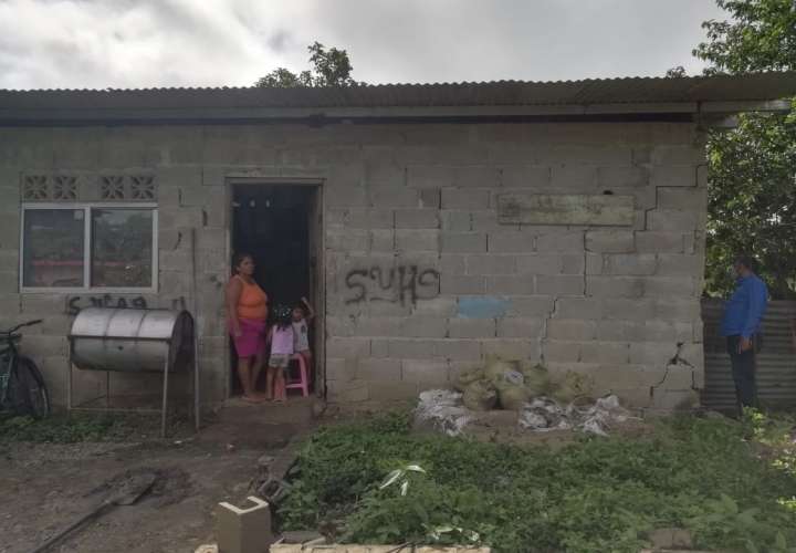 Atienden colapsos de muros, derrumbe y daños en San Miguelito y Chepo