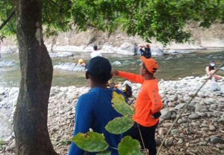 Sinaproc encuentra cuerpo de bañista desaparecido en el río David
