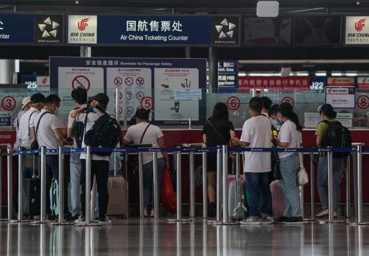 Extranjeros residentes en China con permiso en vigor podrán volver sin visado