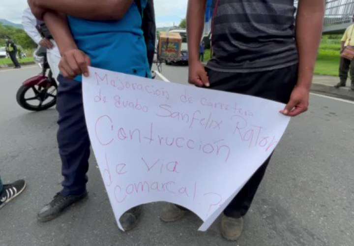 Indígenas vuelven a cerrar Panamericana para exigir construcción de carretera